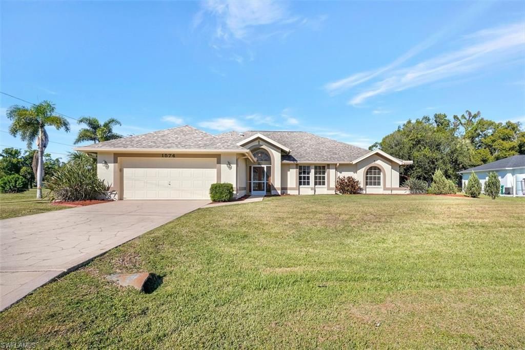 1574 NW 28th Ave, Cape Coral, FL 33993 Photo