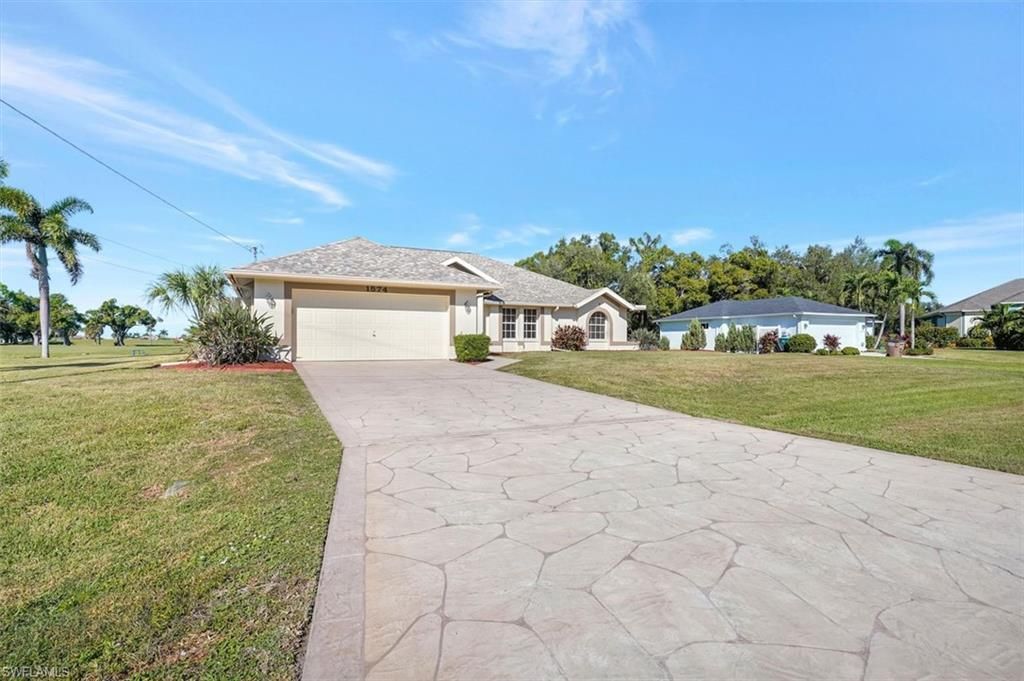 1574 NW 28th Ave, Cape Coral, FL 33993 Photo
