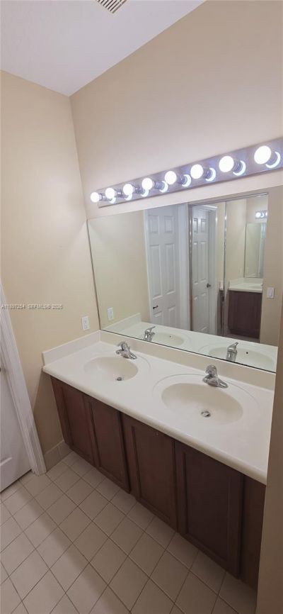 3020 Laurel Ridge Cir, Riviera Beach, FL 33404 Photo