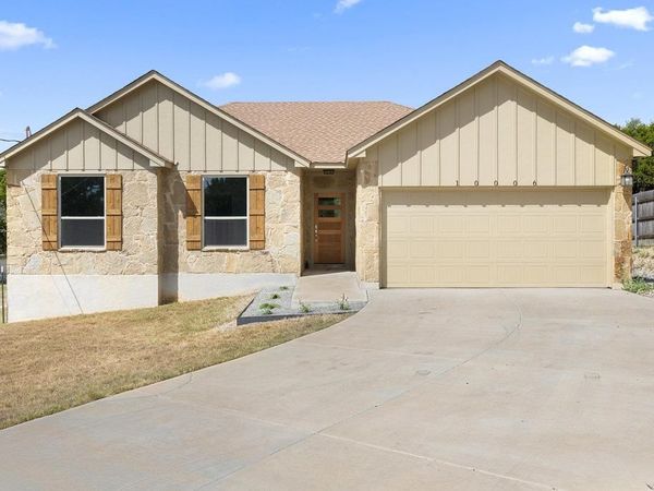10006 George Hill DR, Dripping Springs, TX 78620