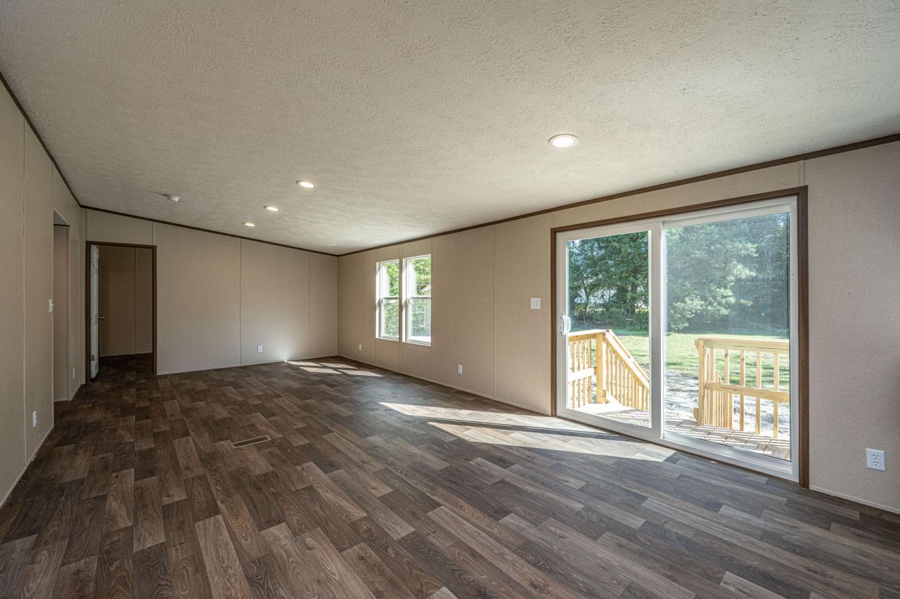 170 Church Road Photo 10