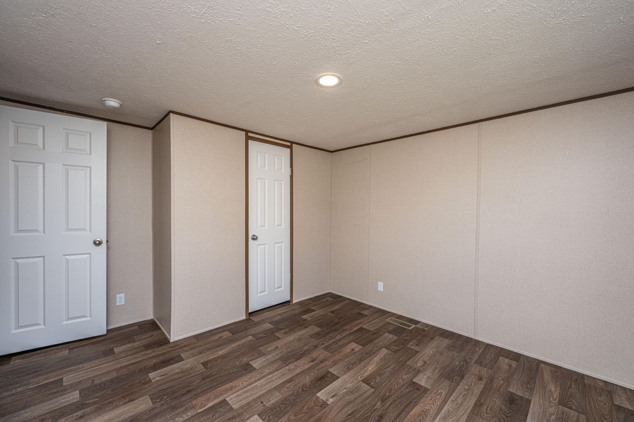 170 Church Road Photo 17