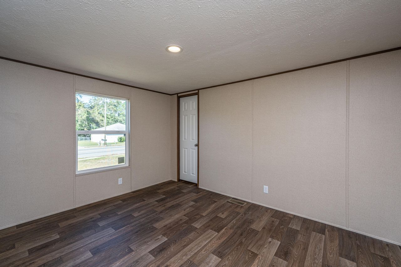 170 Church Road Photo 18