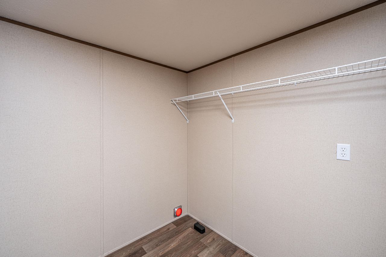 170 Church Road Photo 24