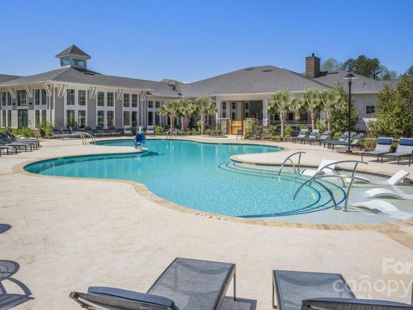 4010 Waiting Street, Unit B1, Matthews, NC 28105