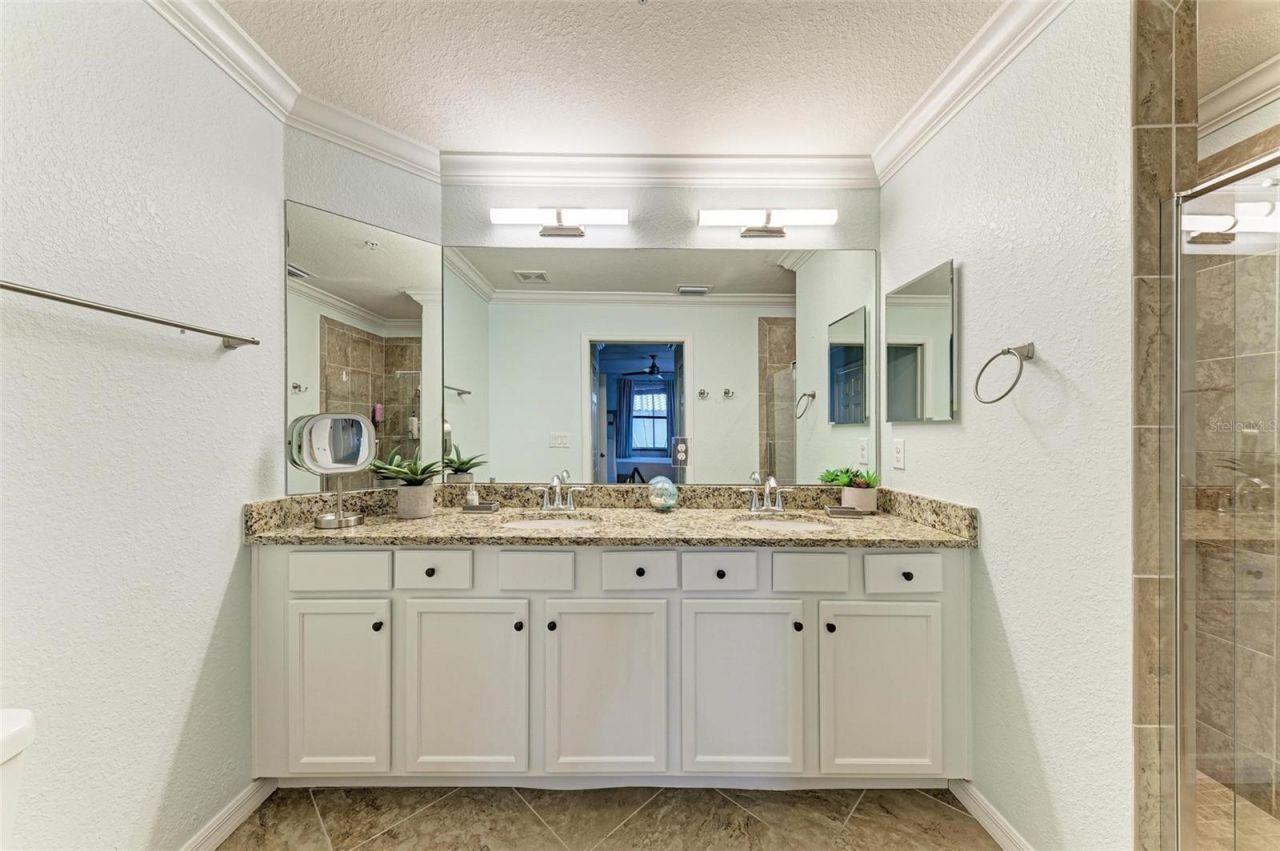 5517 Palmer Circle, Unit 104, Bradenton, FL 34211 Photo