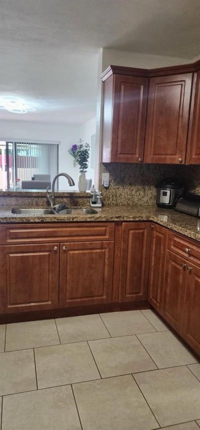 13208 SW 10th Ln, Miami, FL 33184 Photo