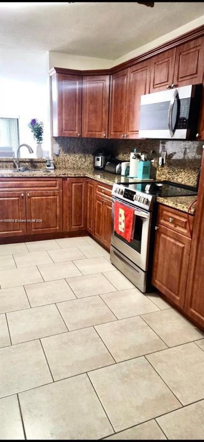 13208 SW 10th Ln, Miami, FL 33184 Photo