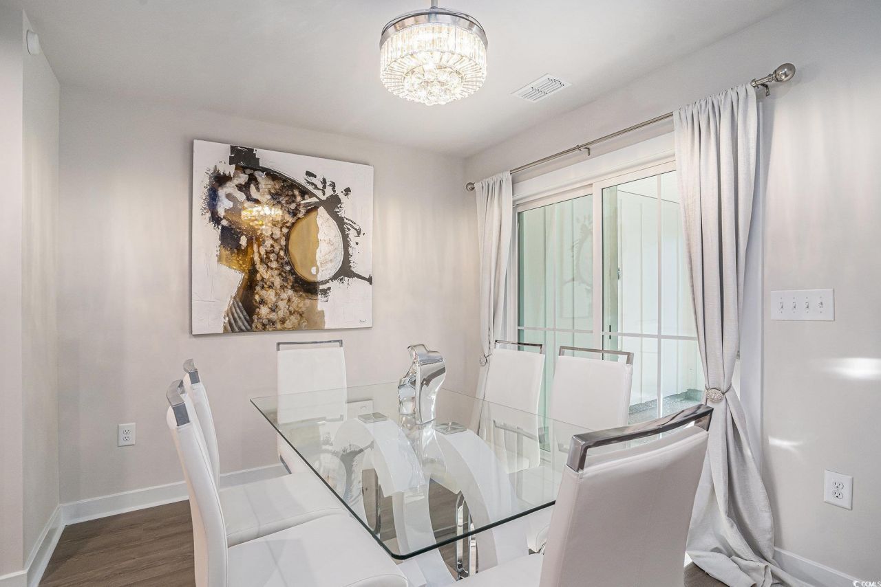 2377 Elowen Ln. Photo 10