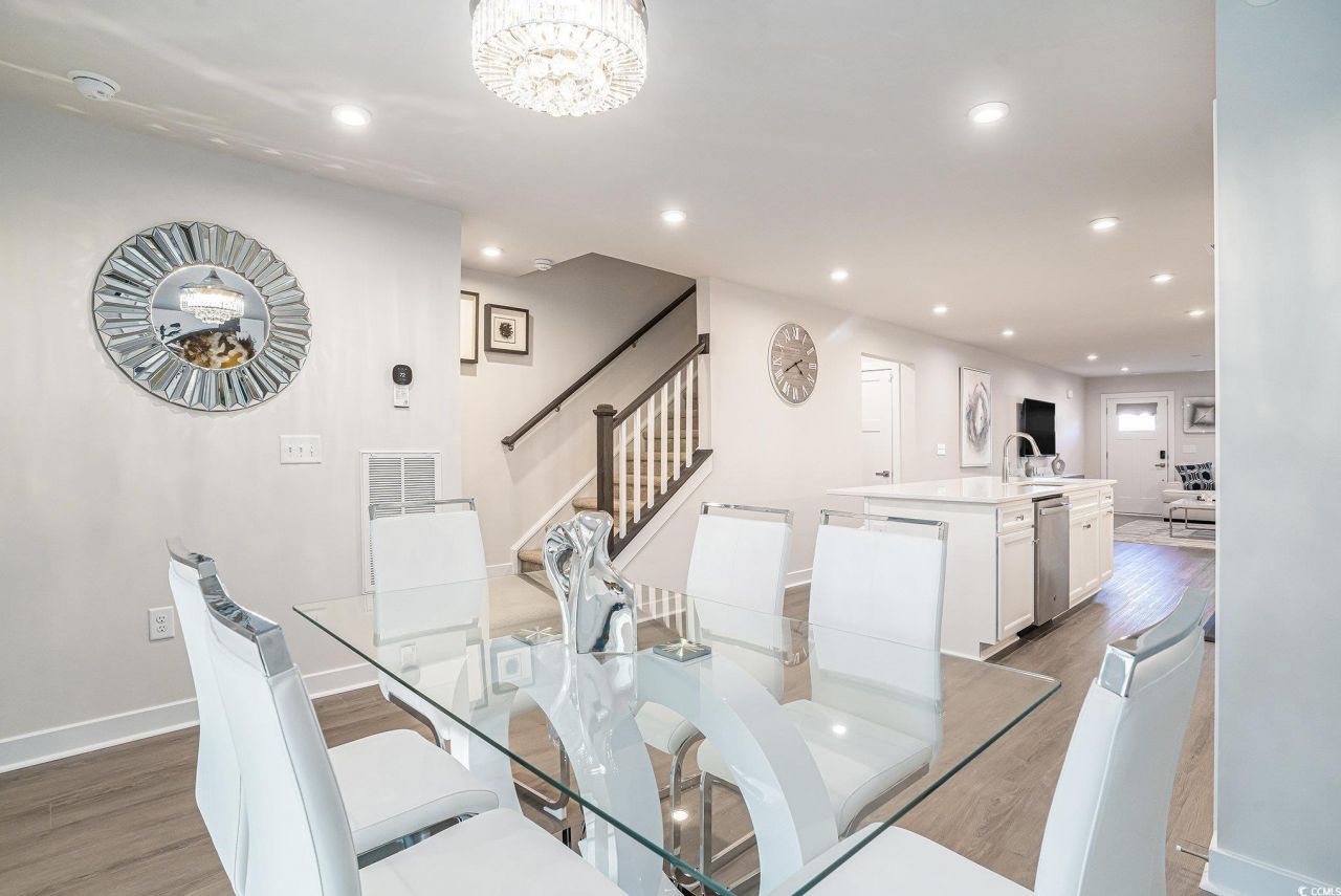 2377 Elowen Ln. Photo 11