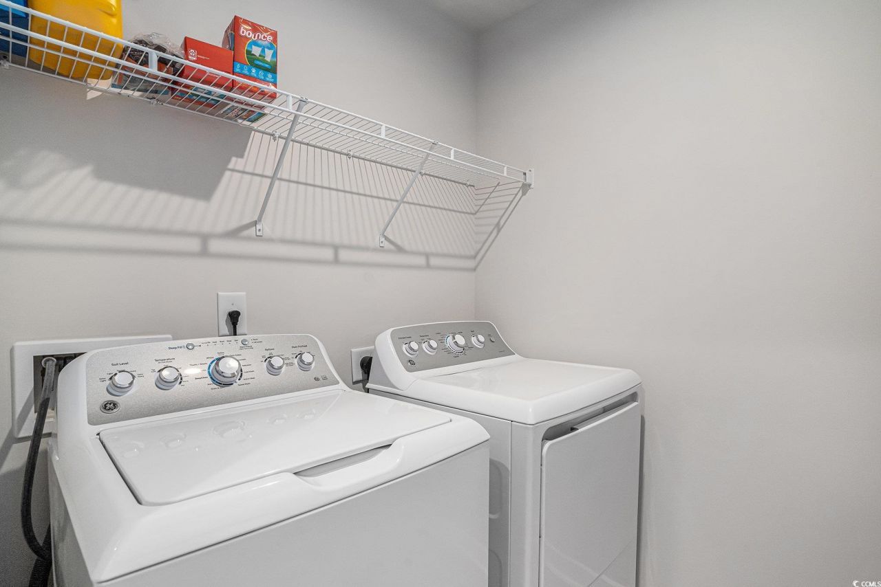 2377 Elowen Ln. Photo 24