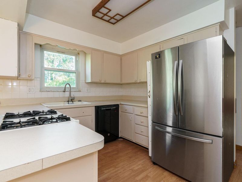 1084 Northfield Place S, Reynoldsburg, OH 43068 Photo 10