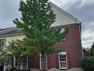 17699 Windflower Drive, Southfield, MI 48076