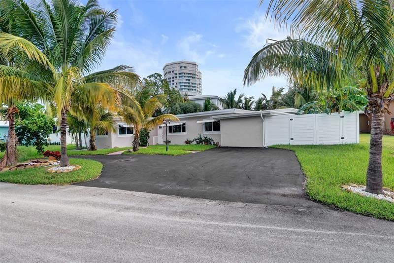 1760 Bel Air Avenue, Lauderdale by the Sea, FL 33062 Photo