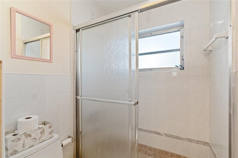 161 NE 10th Avenue, Unit 3B, Hallandale Beach, FL 33009 Photo