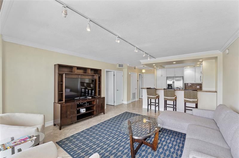 133 N Pompano Beach Boulevard, Unit PH-6, Pompano Beach, FL 33062 Photo