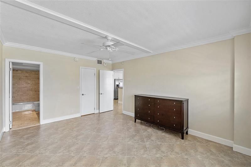 133 N Pompano Beach Boulevard, Unit PH-6, Pompano Beach, FL 33062 Photo