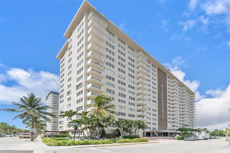 133 N Pompano Beach Boulevard, Unit PH-6, Pompano Beach, FL 33062 Photo