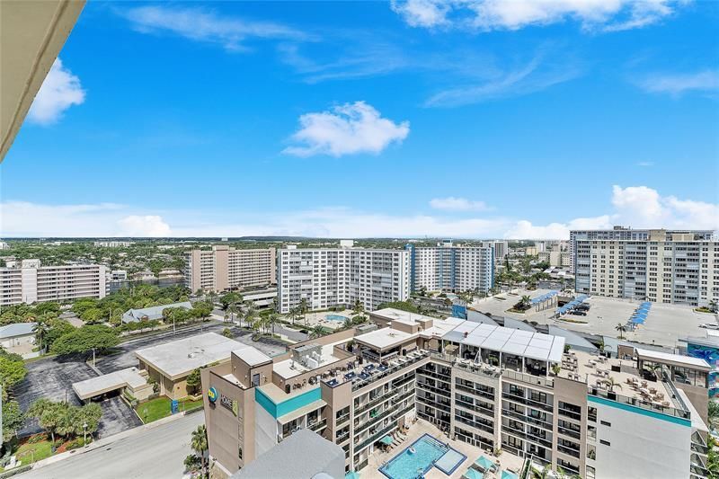 133 N Pompano Beach Boulevard, Unit PH-6, Pompano Beach, FL 33062 Photo