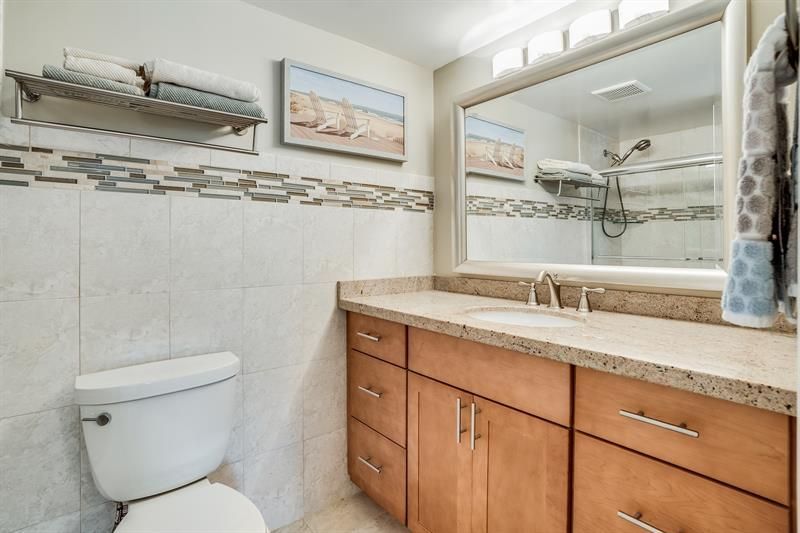 658 Kensington Place, Unit 11B, Wilton Manors, FL 33305 Photo