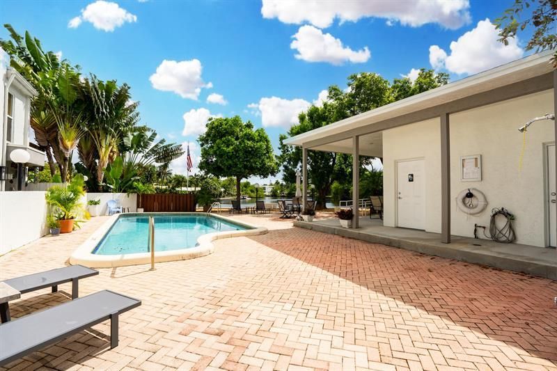 658 Kensington Place, Unit 11B, Wilton Manors, FL 33305 Photo