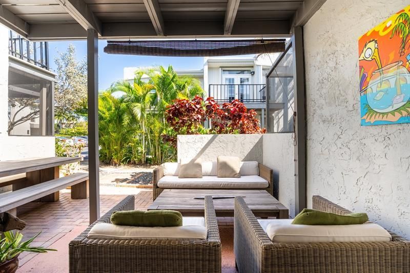 658 Kensington Place, Unit 11B, Wilton Manors, FL 33305 Photo