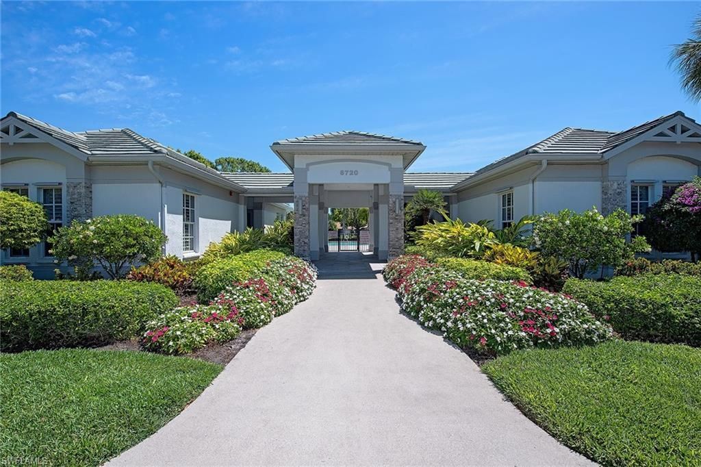 7115 Wild Forest Ct, Unit 201, Naples, FL 34109 Photo
