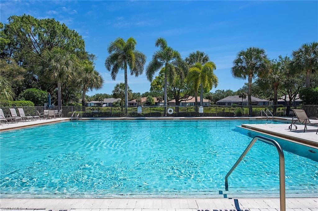 7115 Wild Forest Ct, Unit 201, Naples, FL 34109 Photo