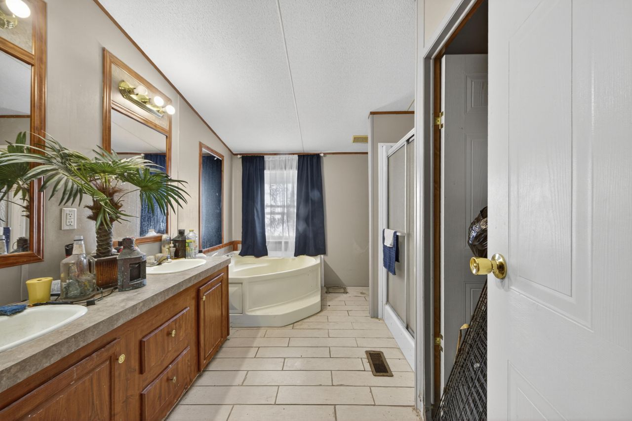 1165 Thomas Walters Road Photo 18