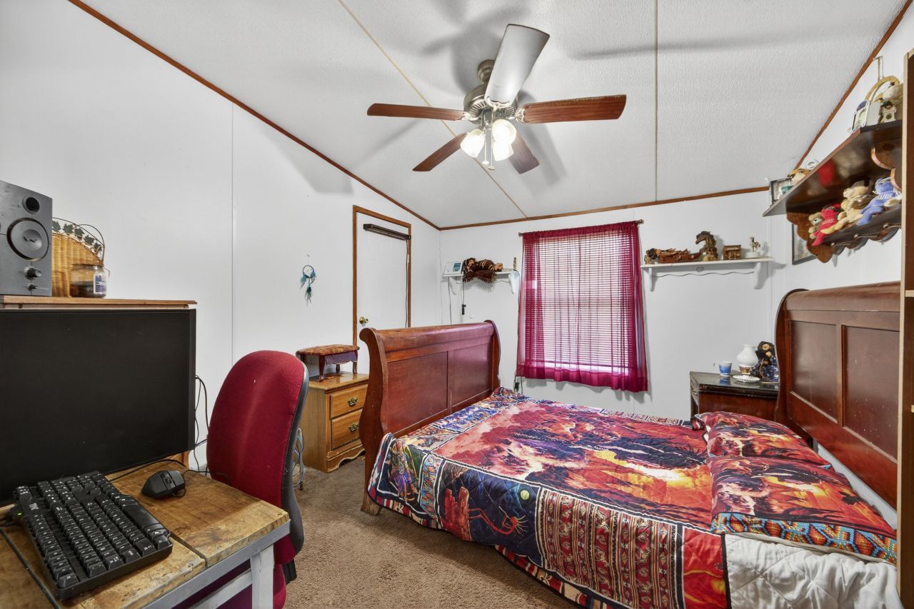 1165 Thomas Walters Road Photo 21