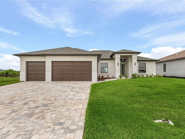 106 SW 33rd PL, CAPE CORAL, FL 33991