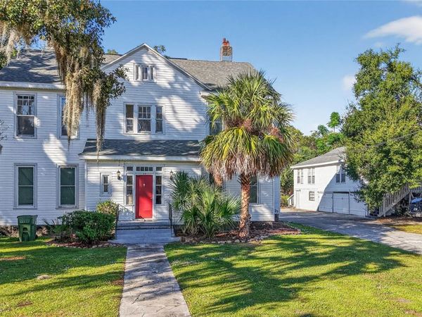 1120 WEBSTER STREET, LEESBURG, FL 34748