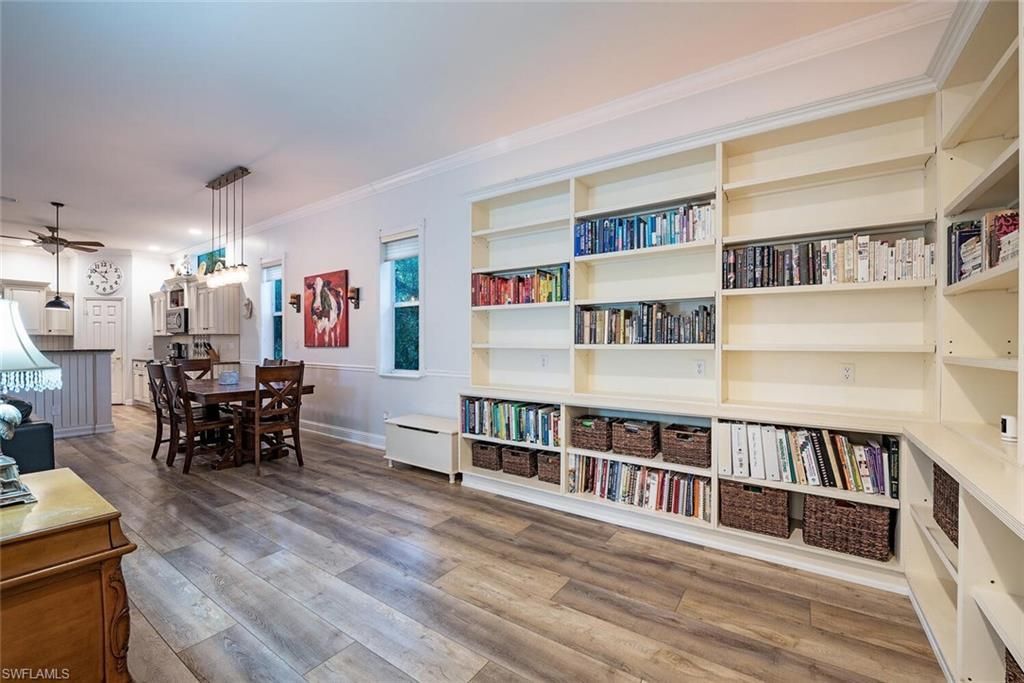 5070 Palmetto Woods Dr, Naples, FL 34119 Photo