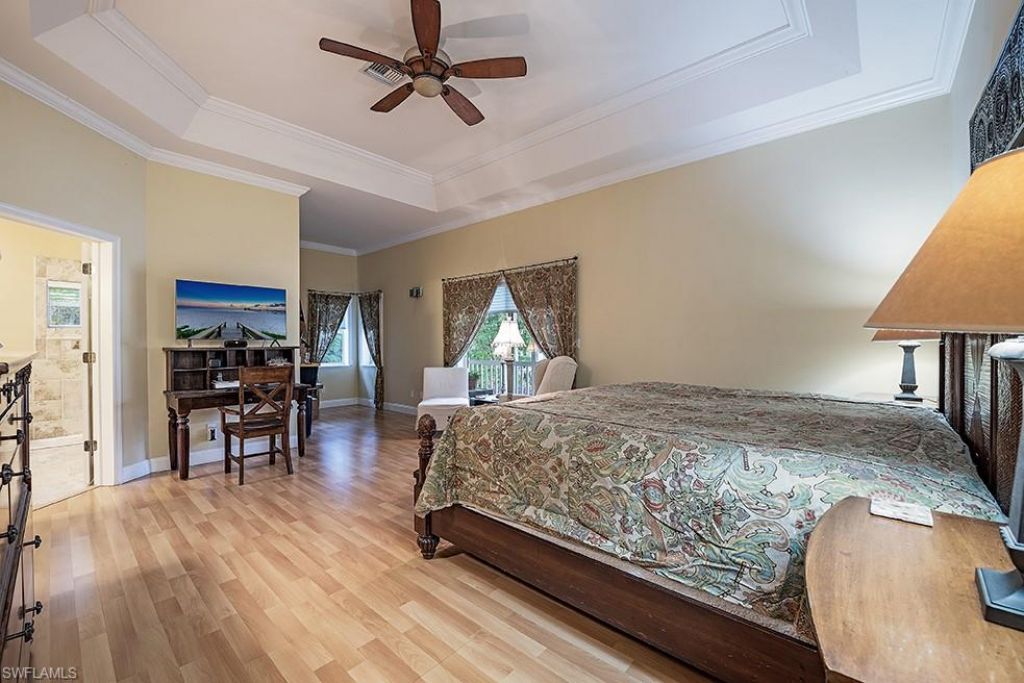 5070 Palmetto Woods Dr, Naples, FL 34119 Photo