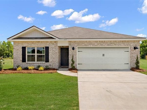 5019 Fox Glen Drive, Jackson, MS 39212