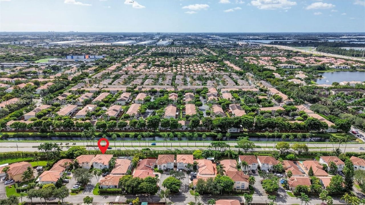 11244 NW 58th Ter, Doral, FL 33178 Photo