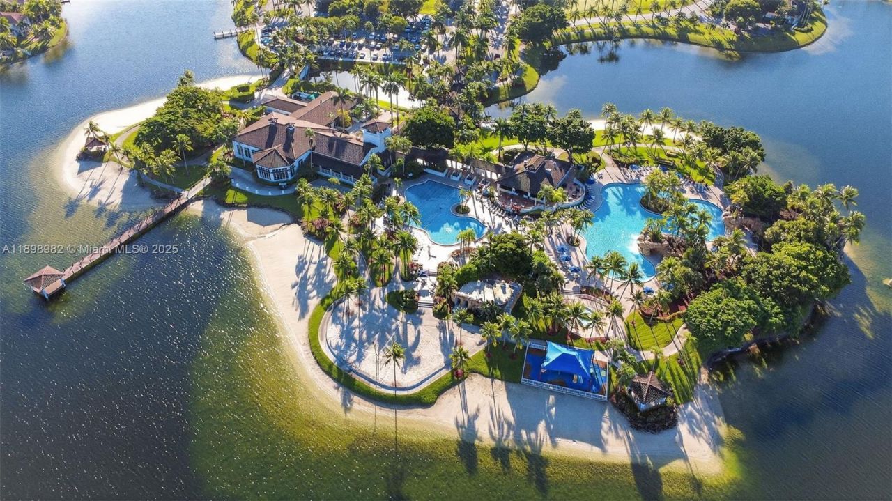 11244 NW 58th Ter, Doral, FL 33178 Photo