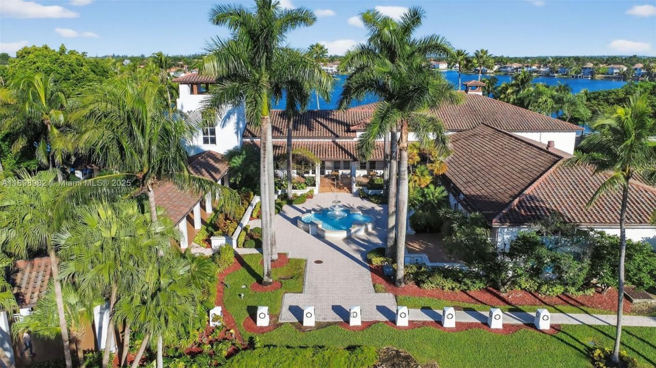 11244 NW 58th Ter, Doral, FL 33178 Photo