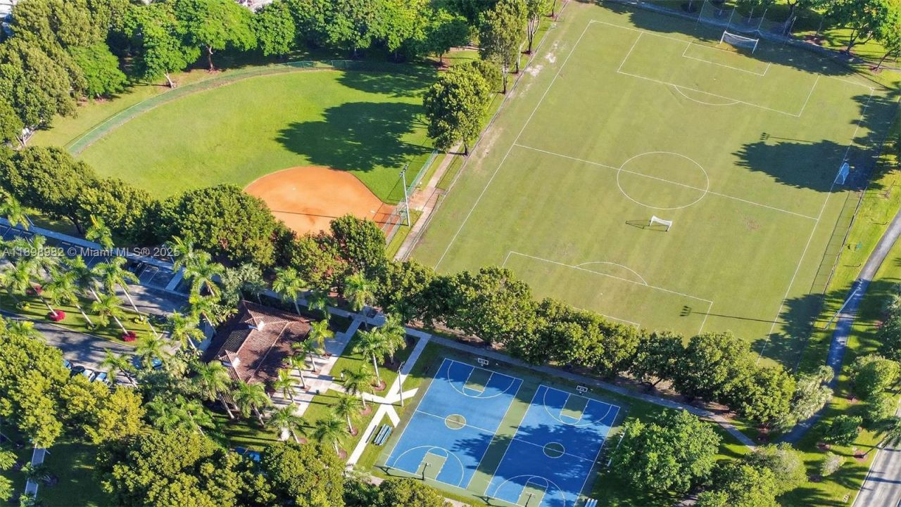 11244 NW 58th Ter, Doral, FL 33178 Photo