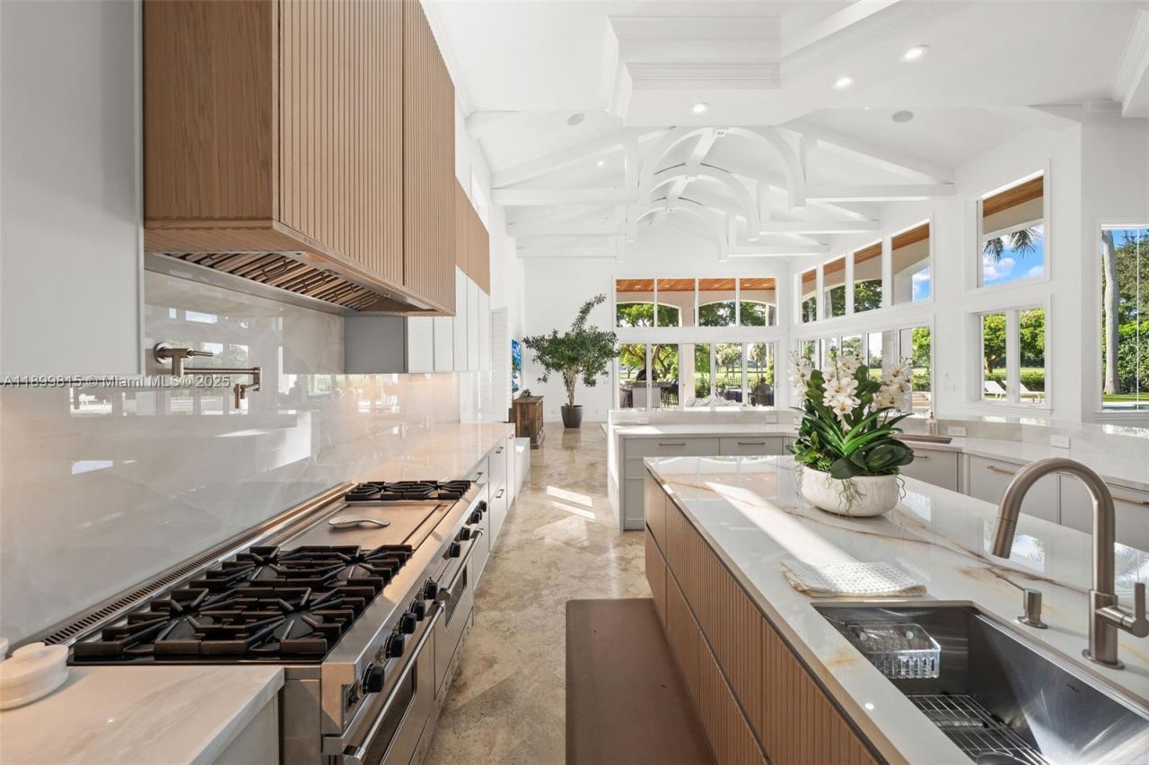 2800 NE 40th St, Fort Lauderdale, FL 33308 Photo