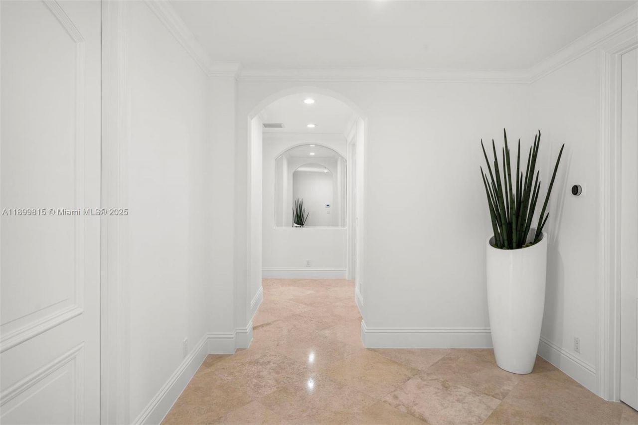 2800 NE 40th St, Fort Lauderdale, FL 33308 Photo