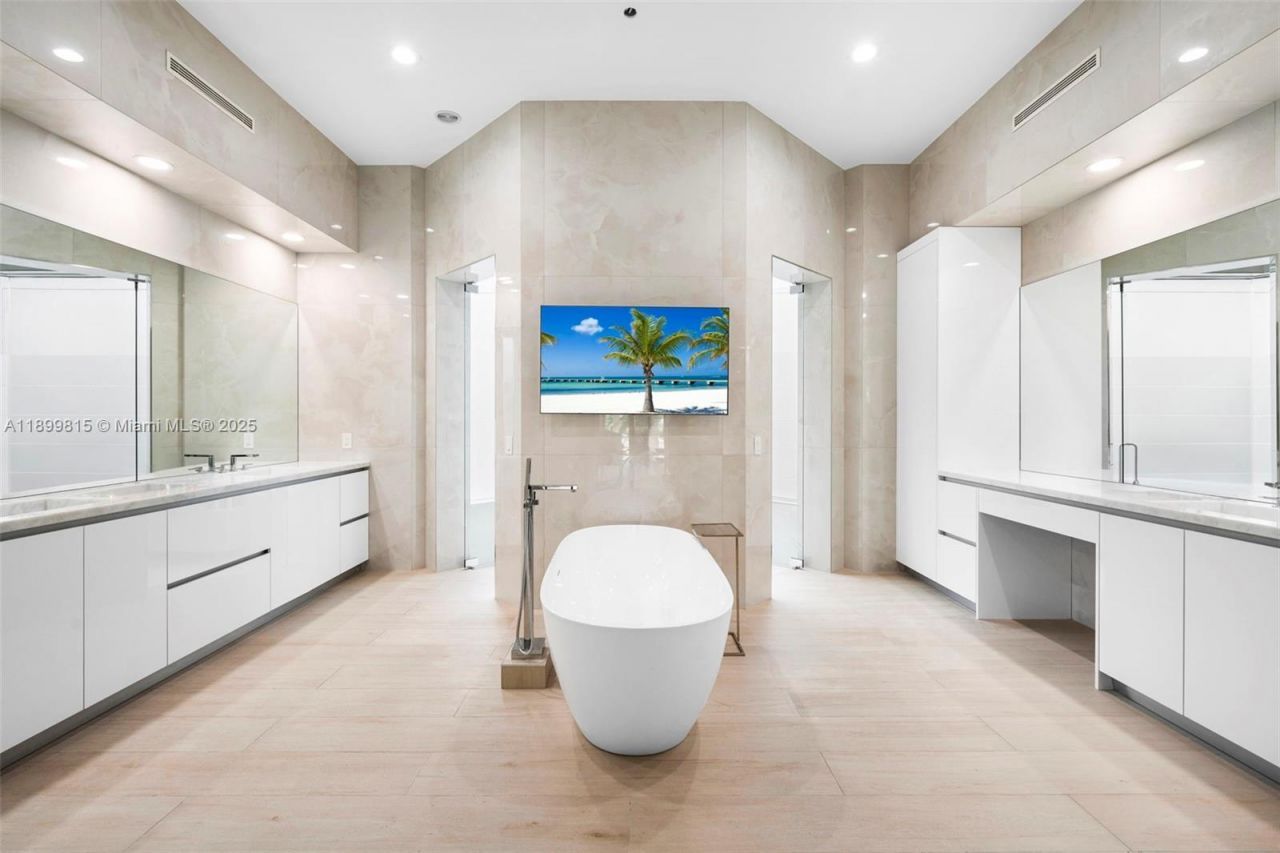 2800 NE 40th St, Fort Lauderdale, FL 33308 Photo