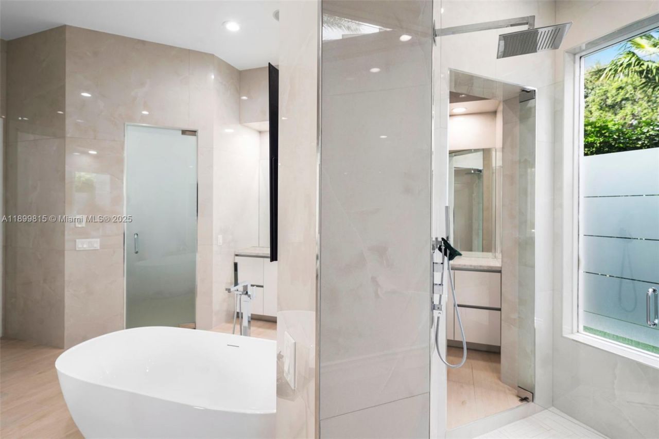 2800 NE 40th St, Fort Lauderdale, FL 33308 Photo