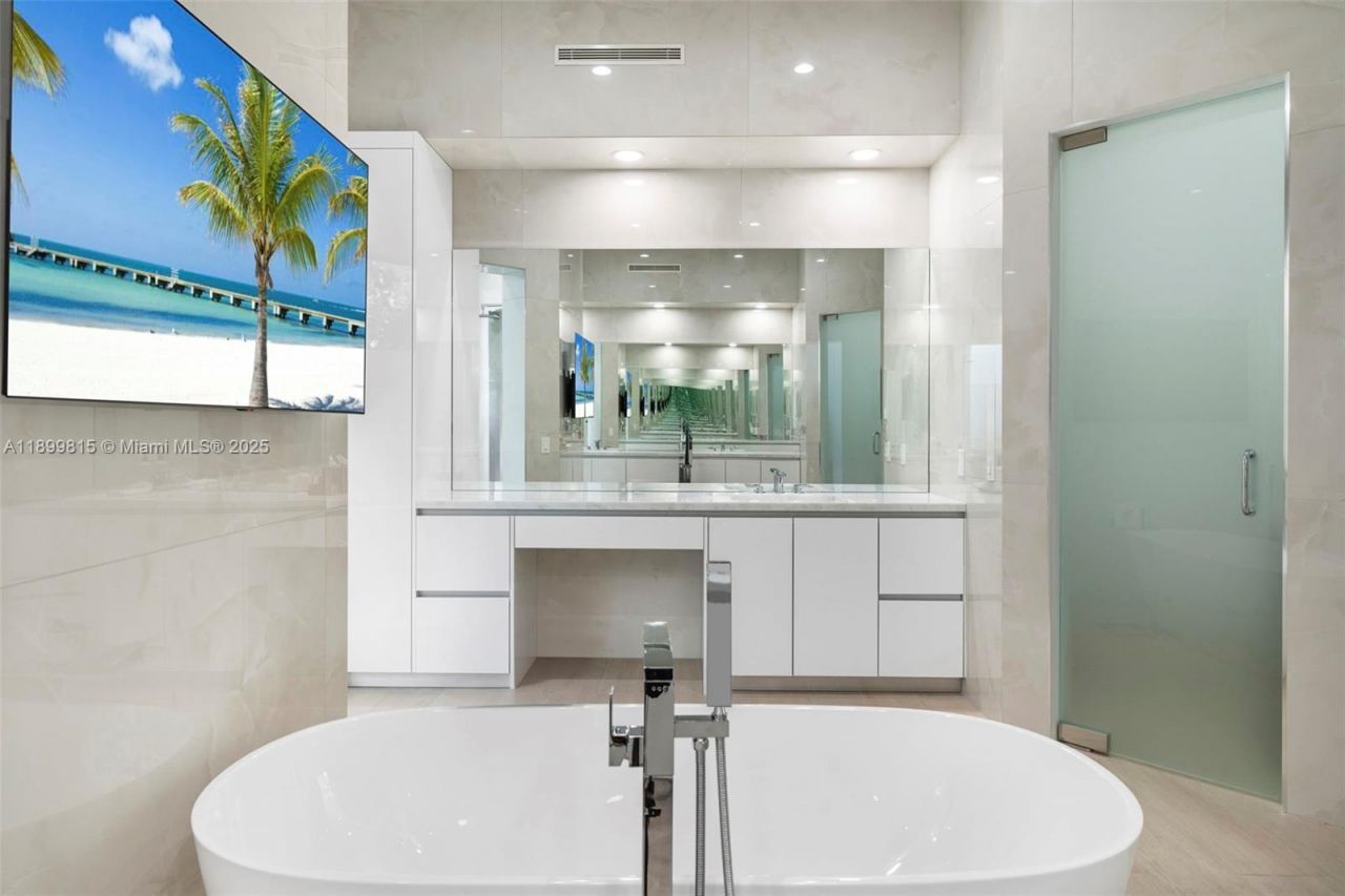 2800 NE 40th St, Fort Lauderdale, FL 33308 Photo