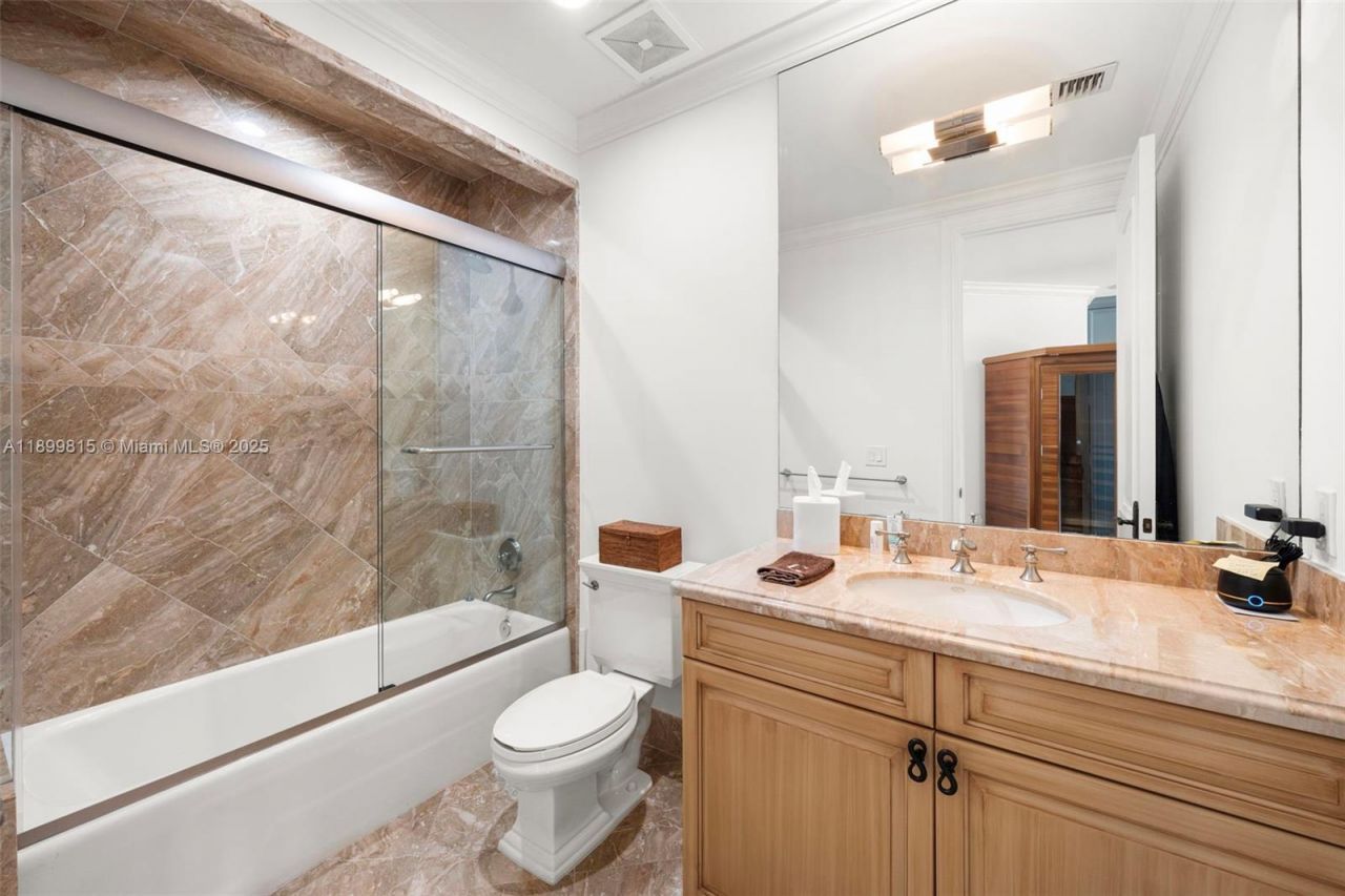 2800 NE 40th St, Fort Lauderdale, FL 33308 Photo