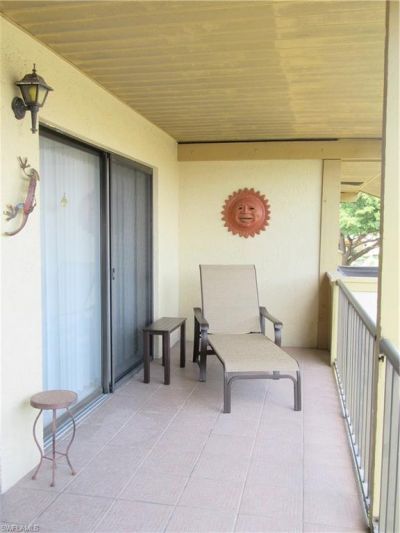 600 Neapolitan Way, Unit 211, Naples, FL 34103 Photo