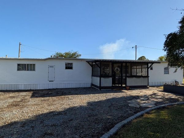 1001 Tamo River Rd, Grady, AR 71644