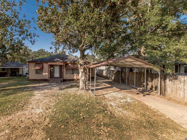 4273 Adams Ave, Baton Rouge, LA 70802