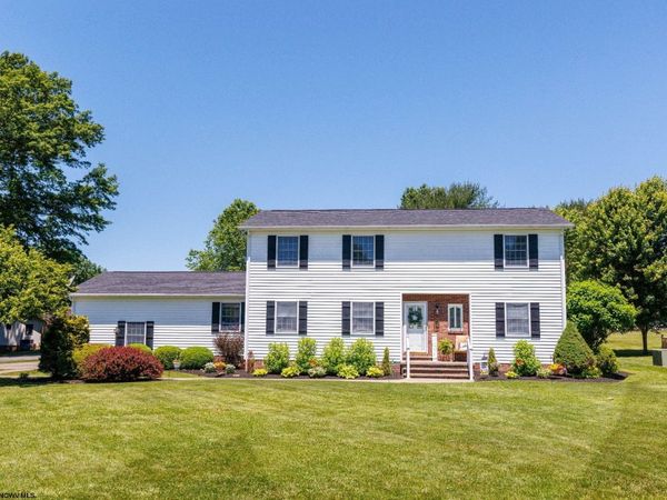 318 Fairlawn Drive, Buckhannon, WV 26201