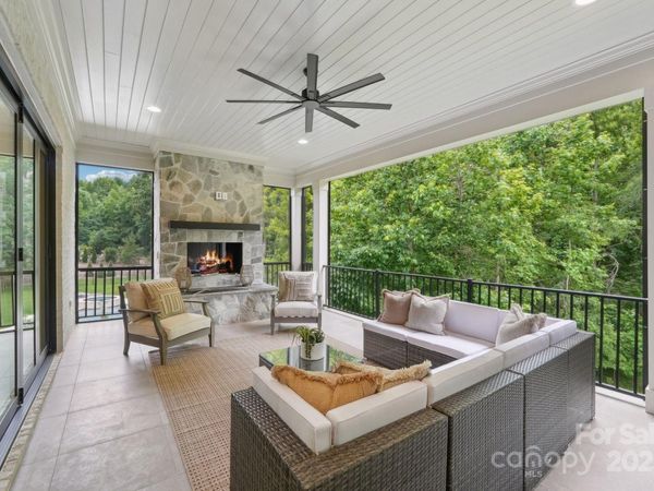 213 Crest Court, Weddington, NC 28104